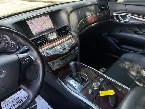 Used 2017 INFINITI Q70 L 3.7 AWD/4WD image 35