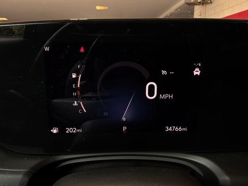 Used 2025 Buick Encore GX Preferred FWD image 35
