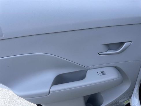 New 2026 Hyundai Kona SEL Sport FWD image 7