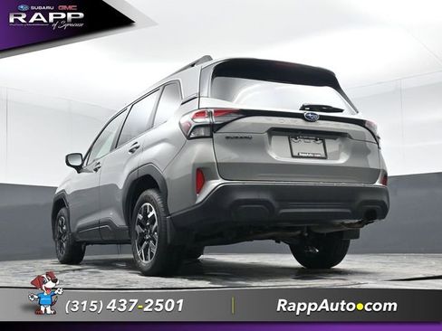 Used 2025 Subaru Forester Premium image 24