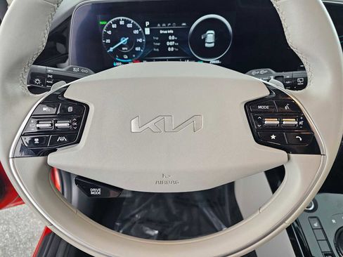 Used 2023 Kia Niro Wind image 23