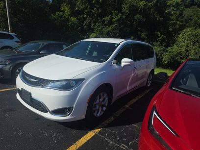 Used 2020 Chrysler Pacifica Touring-L