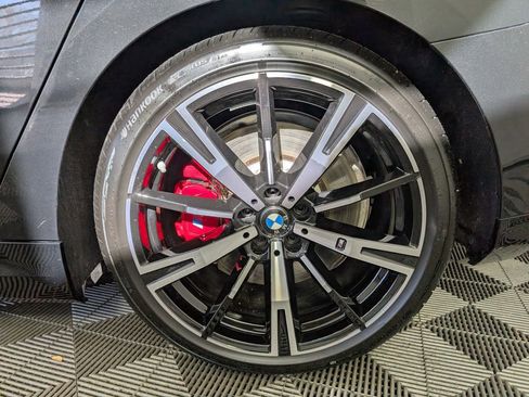 Certified 2026 BMW 550e xDrive 550e xDrive image 11