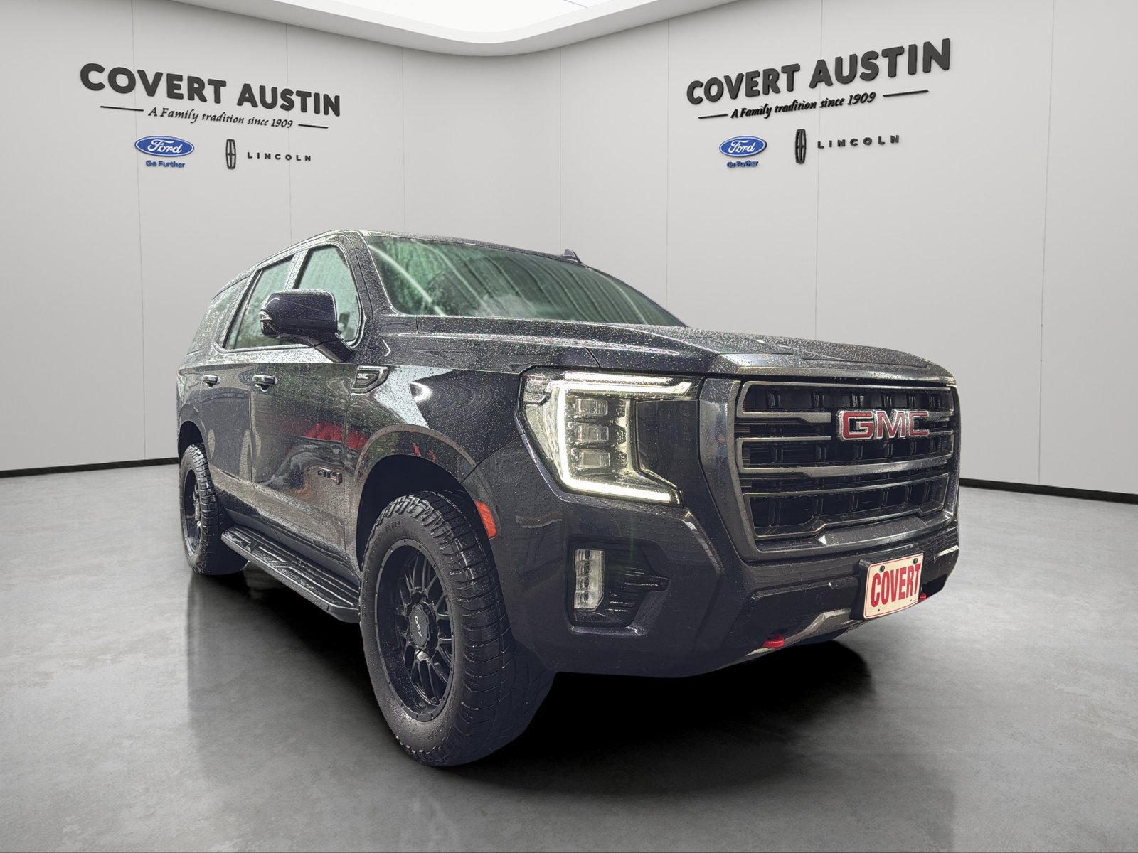 Used 2023 GMC Yukon AT4 w/ Technology Package AWD/4WD image 7