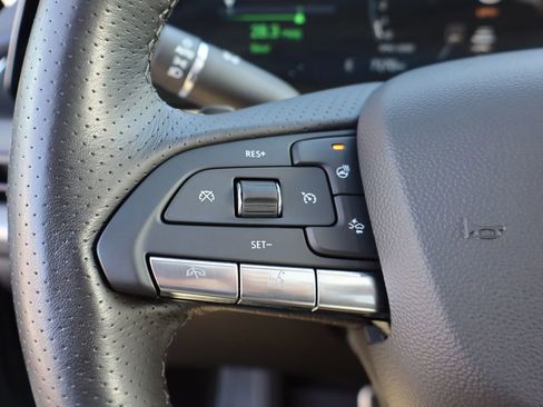 Used 2024 Cadillac XT4 Sport image 15