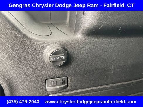 Certified 2025 Jeep Wrangler Unlimited Sahara AWD/4WD image 32