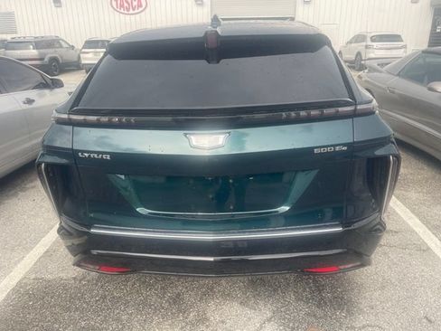 Used 2024 Cadillac Lyriq Luxury AWD/4WD image 5