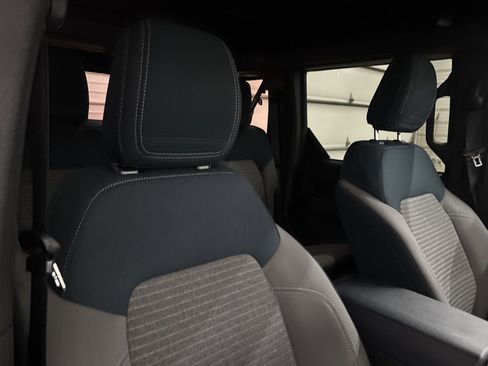 Used 2021 Ford Bronco Outer Banks image 28