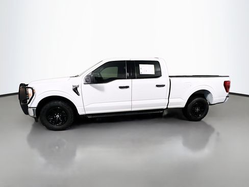 Used 2022 Ford F150 XLT w/ Equipment Group 301A Mid AWD/4WD image 9