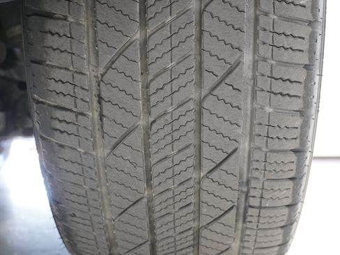 Used 2011 Toyota Sequoia Platinum image 36