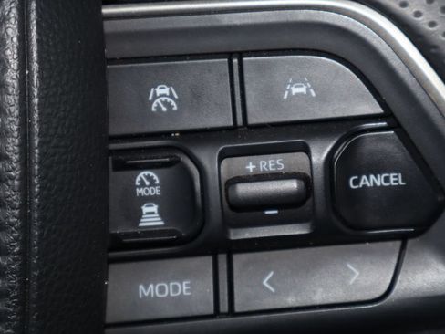 Used 2025 Toyota 4Runner TRD Off-Road Premium w/ Tow Technology Package AWD/4WD image 19