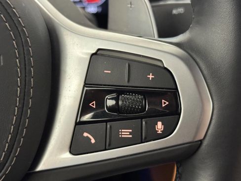 Used 2025 BMW 840i xDrive image 32