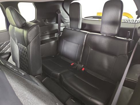 Used 2024 Mitsubishi Outlander SEL AWD/4WD image 13
