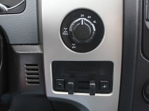 Used 2013 Ford F150 XLT w/ Luxury Equipment Group image 17