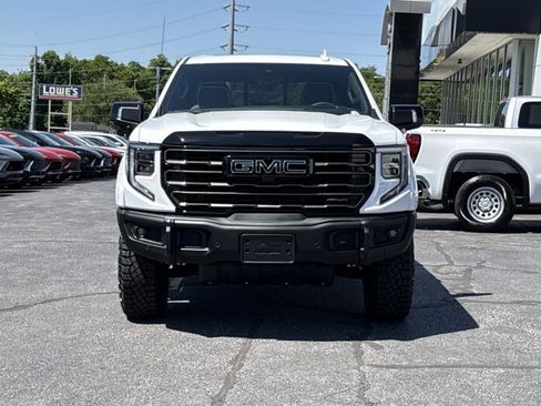 New 2026 GMC Sierra 1500 AT4X w/ LPO, Black Badging Package AWD/4WD image 13