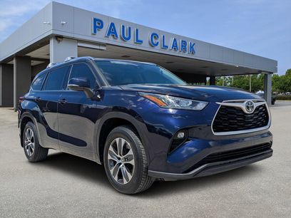 Used 2020 Toyota Highlander XLE