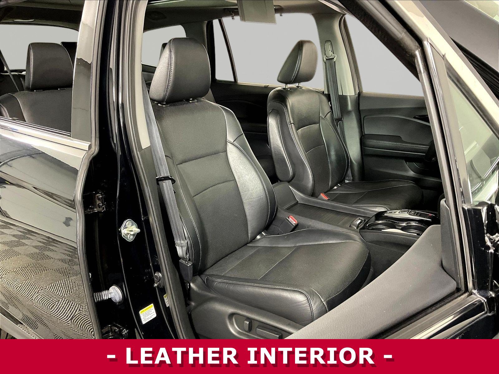 Used 2016 Honda Pilot Elite image 30