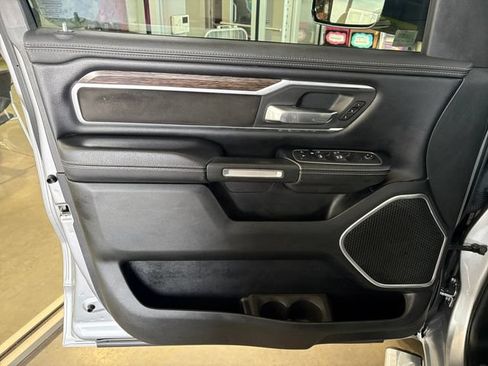 Used 2020 RAM 1500 Laramie AWD/4WD image 14