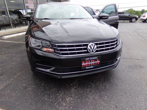Used 2016 Volkswagen Passat 1.8T S FWD image 28