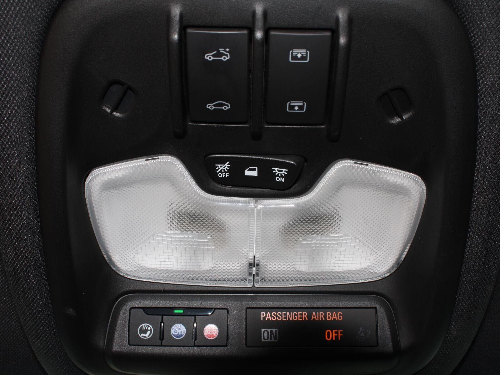 Used 2023 Chevrolet TrailBlazer RS w/ Sun and Liftgate Package AWD/4WD image 12