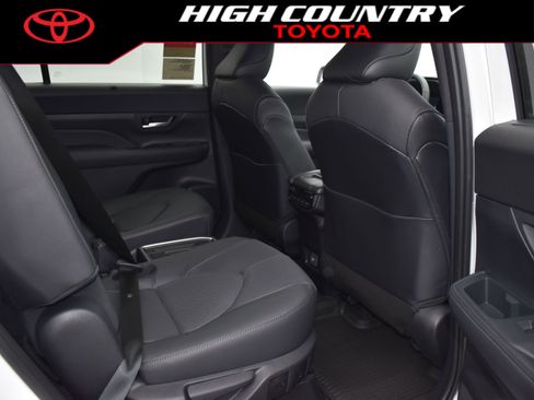 New 2026 Toyota Grand Highlander AWD Hybrid image 10
