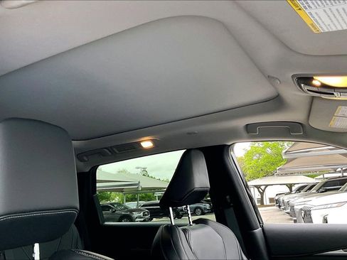 Certified 2026 INFINITI QX60 Pure FWD image 23