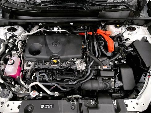 Certified 2023 Toyota RAV4 SE image 29