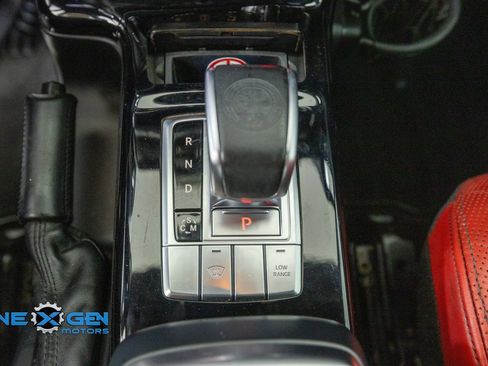 Used 2013 Mercedes-Benz G 63 AMG 4MATIC image 27