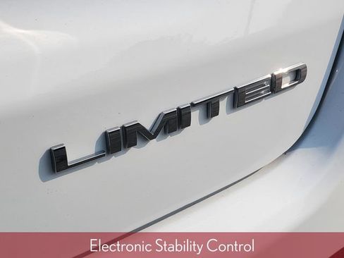 Used 2023 Jeep Compass Limited AWD/4WD image 35
