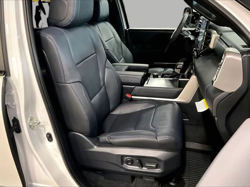 Certified 2026 Toyota Sequoia Platinum AWD/4WD image 8