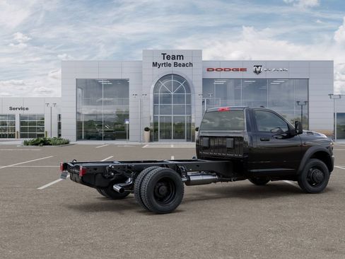 New 2025 RAM 4500 Tradesman AWD/4WD image 5