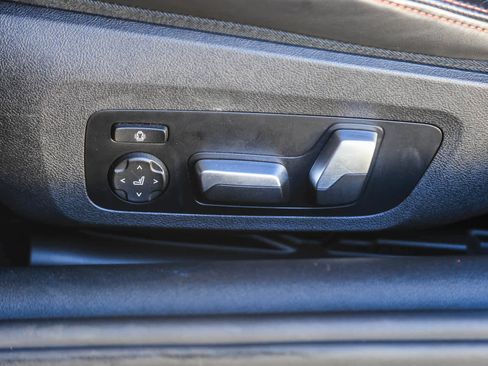 Used 2023 BMW M8 Competition image 18