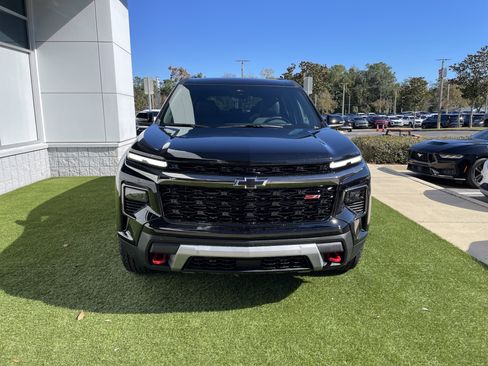 New 2026 Chevrolet Traverse Z71 w/ Enhanced Driving Package image 2