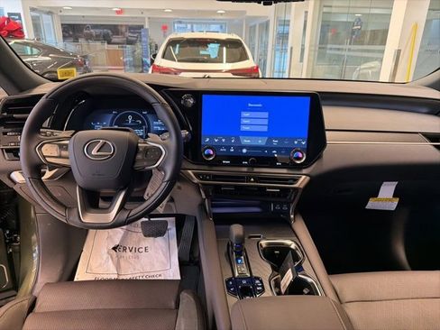 New 2026 Lexus RX 450h AWD image 10