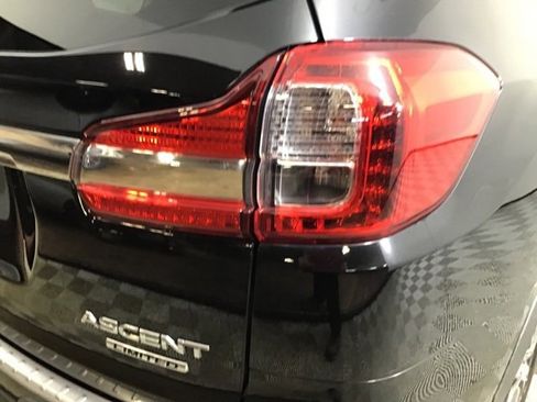 Used 2019 Subaru Ascent Limited image 24