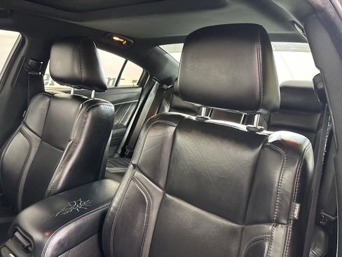 Used 2022 Dodge Charger SXT w/ Plus Group image 11