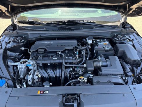 Used 2025 Kia K4 FWD image 32