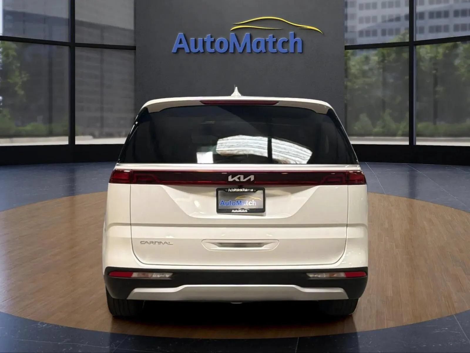 Used 2024 Kia Carnival EX FWD image 10