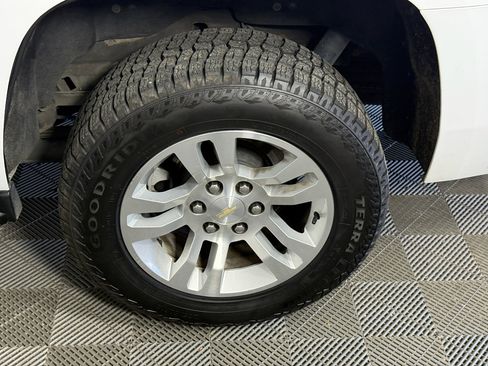 Used 2020 Chevrolet Tahoe LT image 5