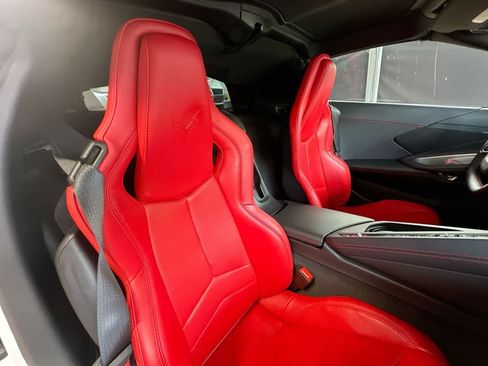 Used 2024 Chevrolet Corvette Stingray Coupe w/ 1LT RWD image 27