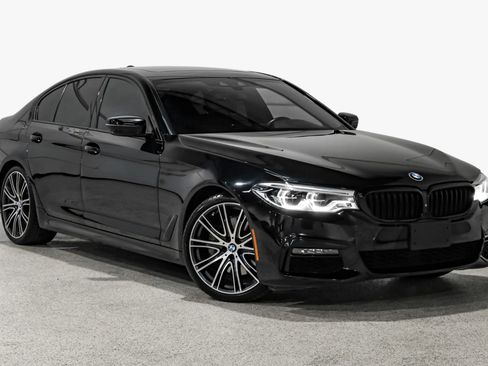 Used 2019 BMW 540i w/ M Sport Package image 3