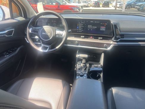 Certified 2023 Kia Sportage EX FWD image 17