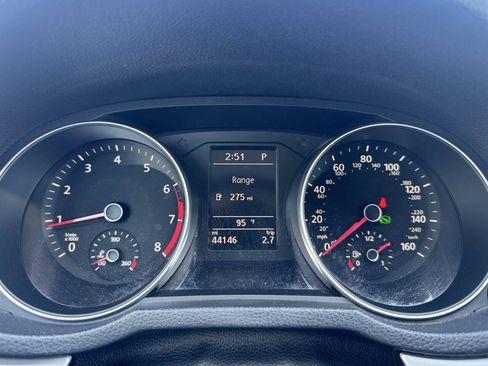 Used 2017 Volkswagen Passat 1.8T S FWD image 12