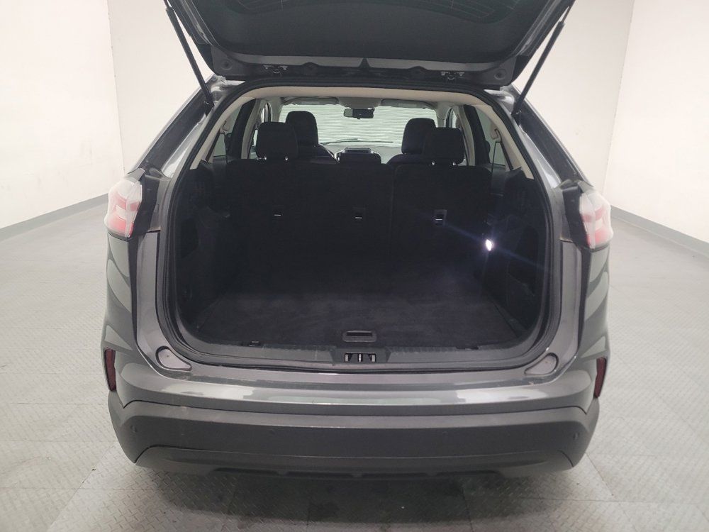 Used 2021 Ford Edge SE FWD image 29