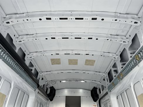 Used 2023 Ford Transit 350 148 High Roof Extended image 11