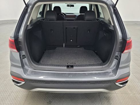 Used 2022 Volkswagen Taos SE FWD image 29