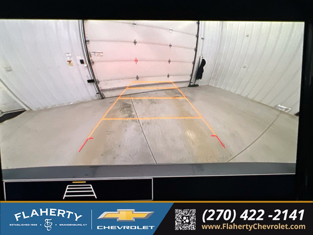 Used 2023 Chevrolet Traverse LS w/ Safety Package AWD/4WD image 33