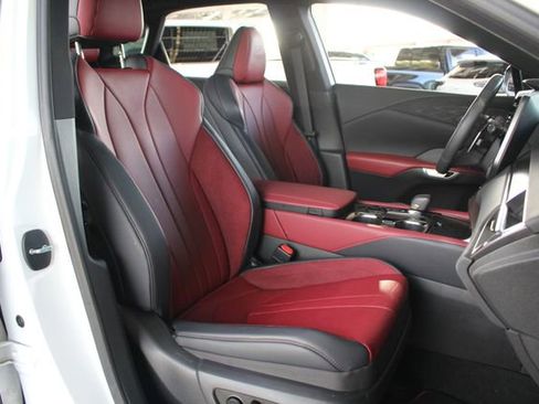 Used 2024 Lexus RX 500h F Sport image 27