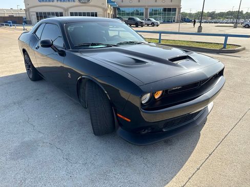 Used 2023 Dodge Challenger R/T Scat Pack RWD image 16