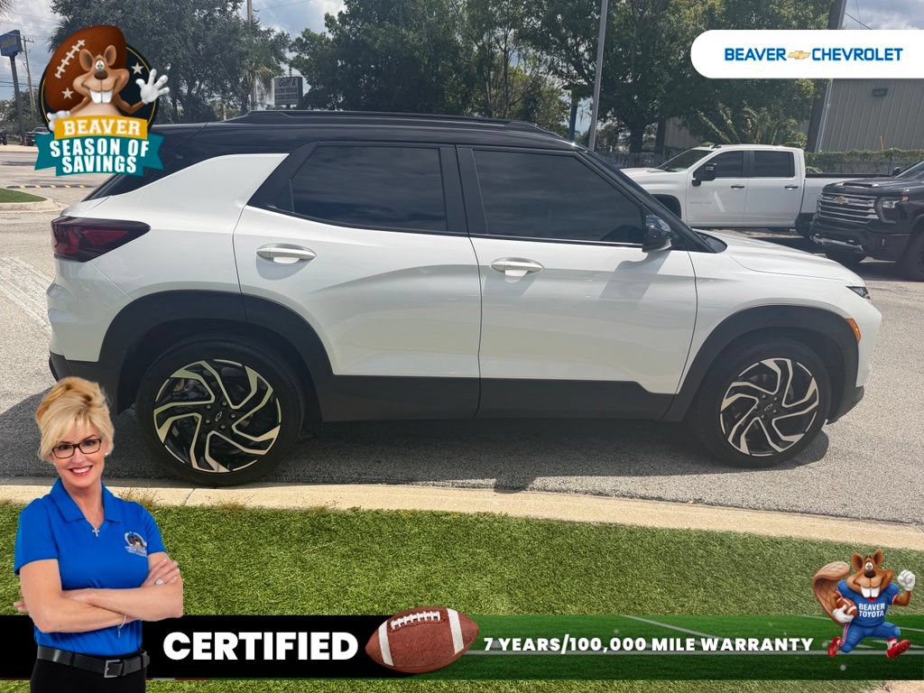 Used 2025 Chevrolet TrailBlazer RS FWD image 3